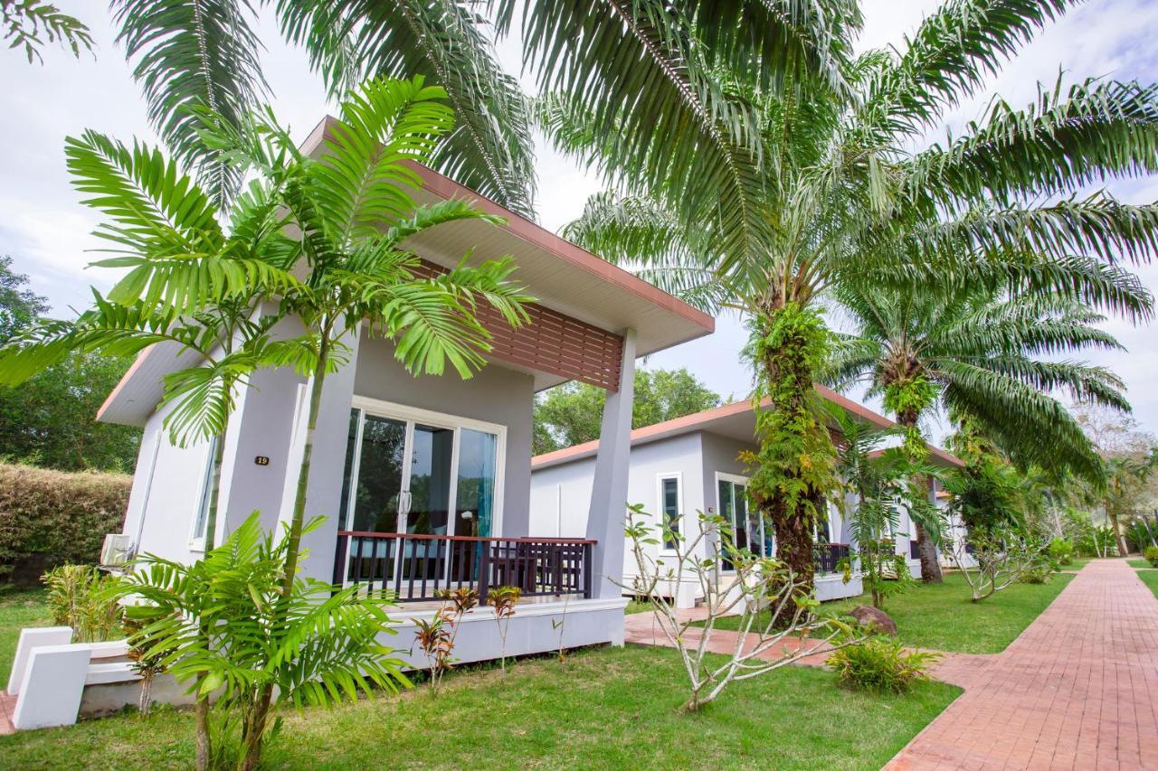 Guest house The La Valle'e 4*